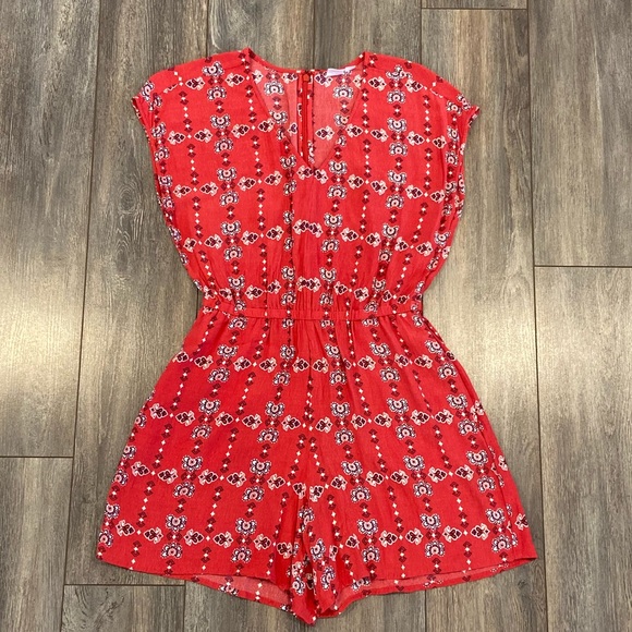 GAP romper - Picture 1 of 7